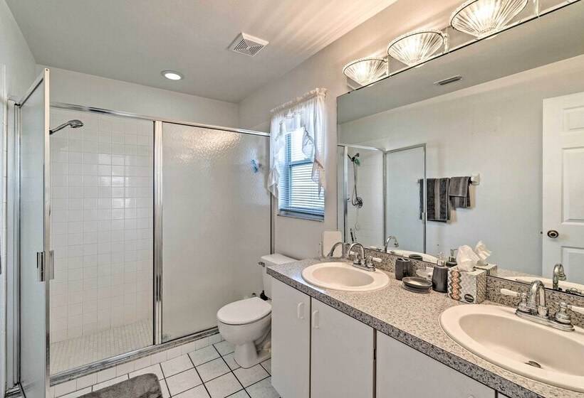 Bradenton Retreat W/ Backyard Oasis: Near Beach!