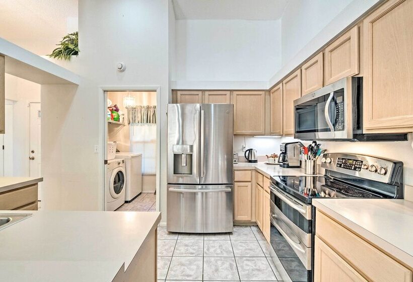 Bradenton Retreat W/ Backyard Oasis: Near Beach!