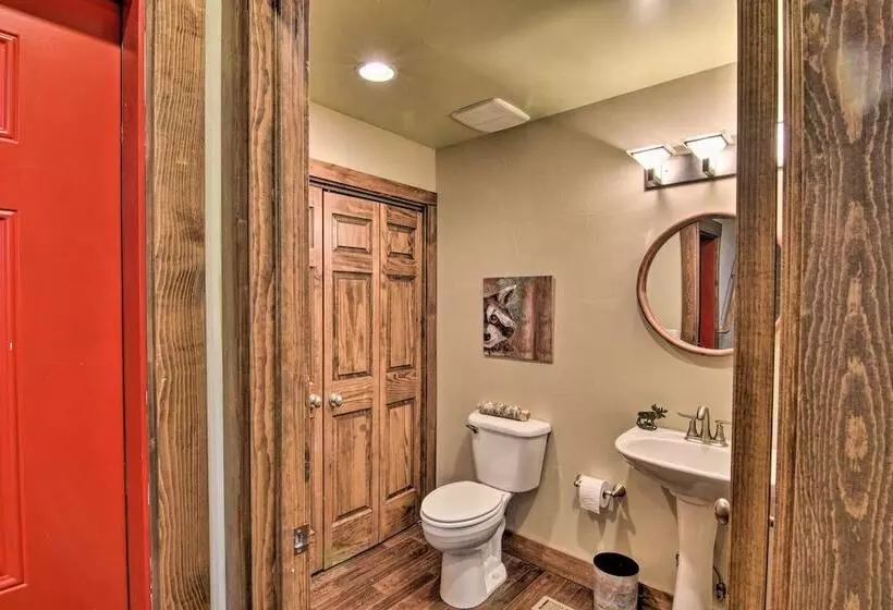 Riverfront Lake City Home W/ Fire Pit, Deck & Bbq!