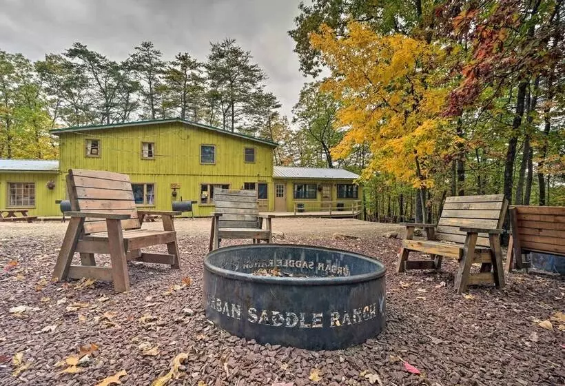 Rustic  Clint Eastwood  Ranch Apt By Raystown Lake