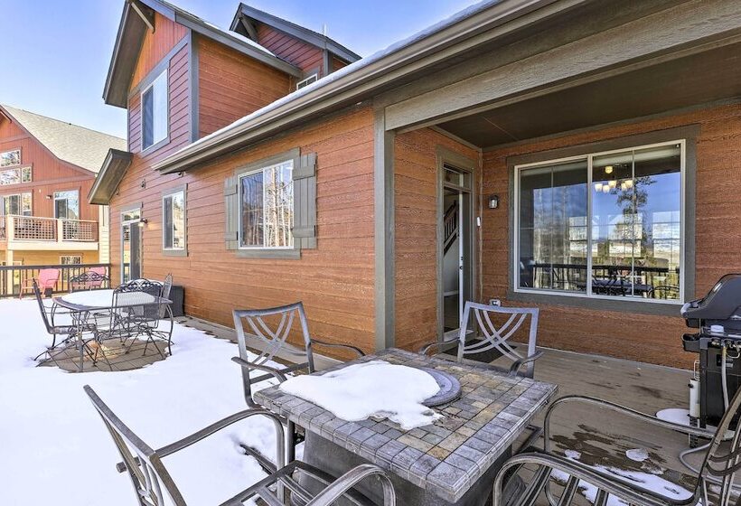 Ski In/out Granby Home W/ Gas Grill & Fire Pit!