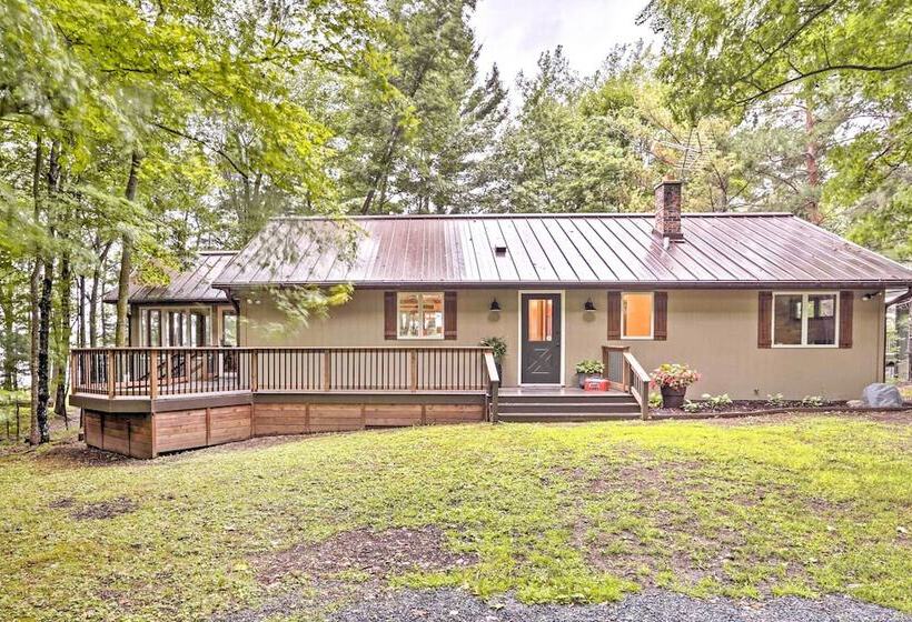 Spacious Luxury Cabin W/deck & Dock On Bone Lake