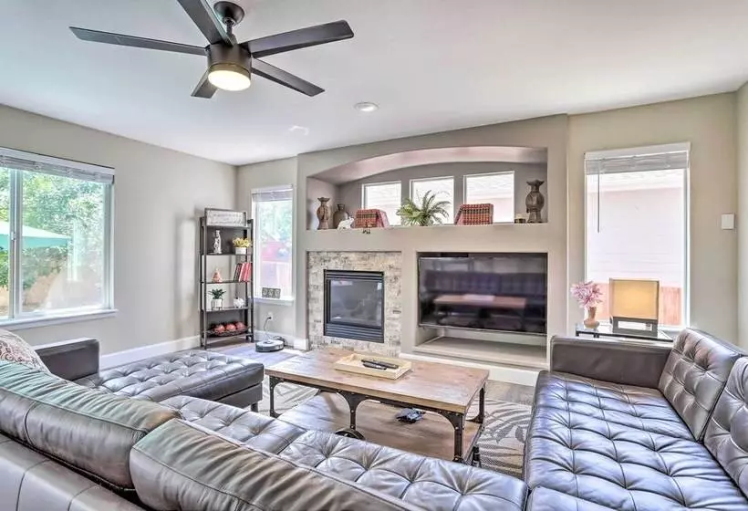 Easy Access To Dtwn Denver: Spacious Thornton Home