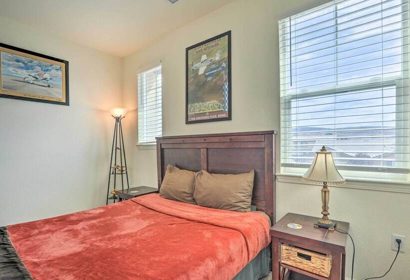 Sparks Home W/ Air Racing Decor + Hot Tub!