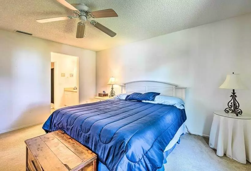 Sunny Home In The Villages W/ Lanai & Pool Access!