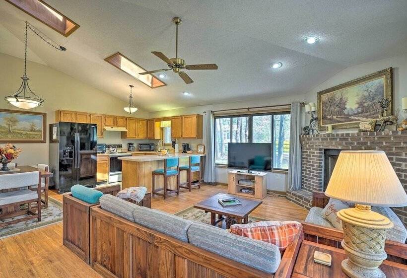 Retreat On The Woods Resort: Mtn View Golf Course!