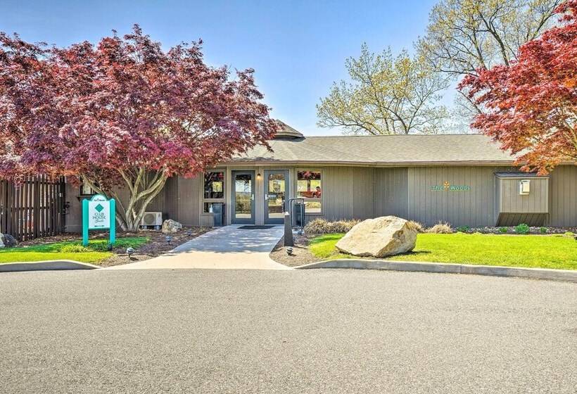 Retreat On The Woods Resort: Mtn View Golf Course!