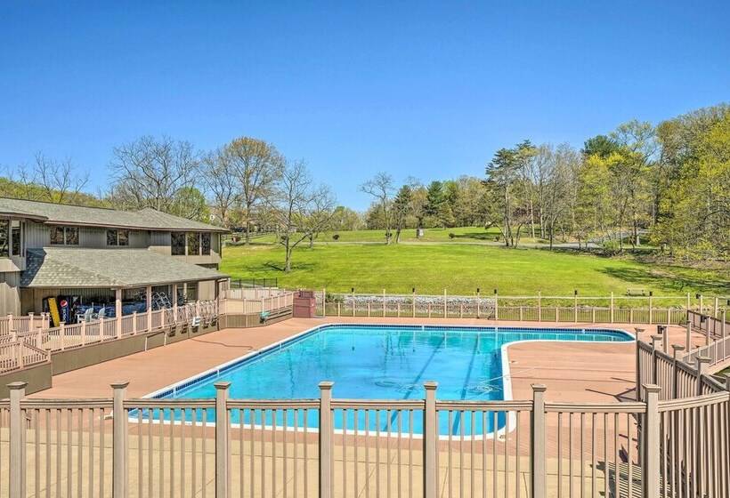 Retreat On The Woods Resort: Mtn View Golf Course!