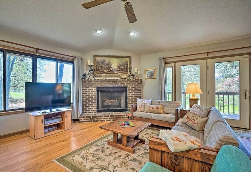 Retreat On The Woods Resort: Mtn View Golf Course!