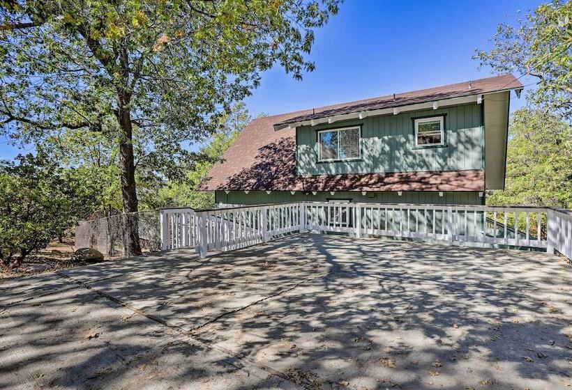 Tree Lined Lake Arrowhead Cabin, Near Trails!