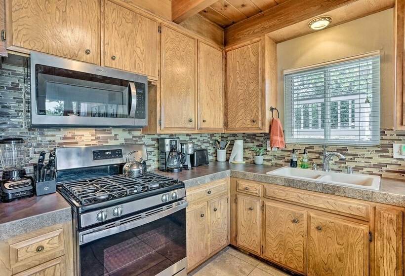 Tree Lined Lake Arrowhead Cabin, Near Trails!