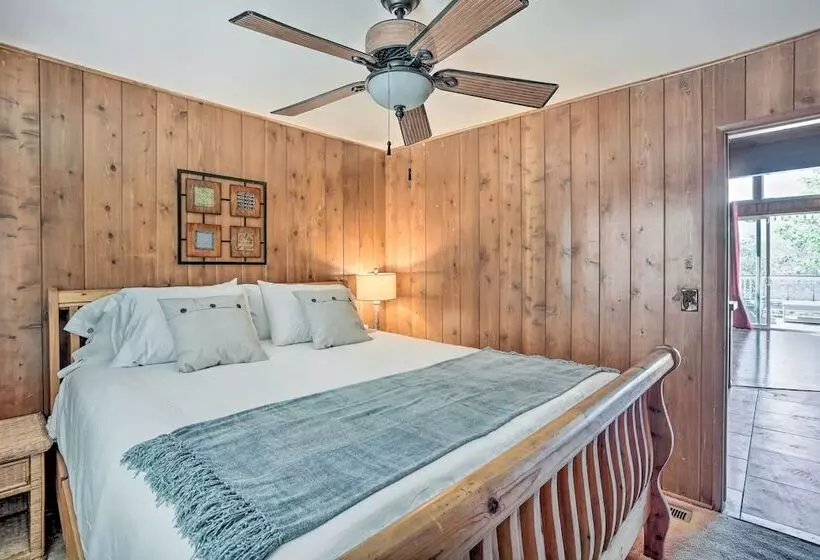 Tree Lined Lake Arrowhead Cabin, Near Trails!