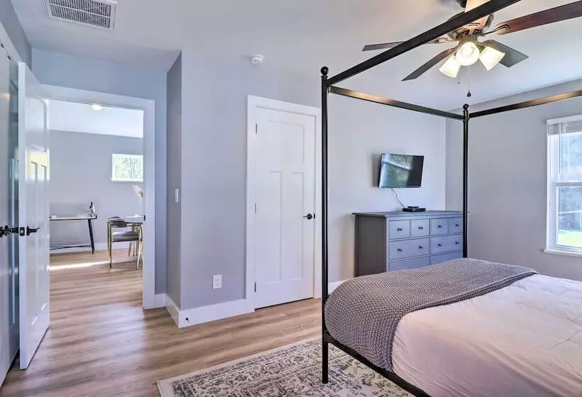 Chic Spacious Avl Oasis W/ Hot Tub & Fire Pit