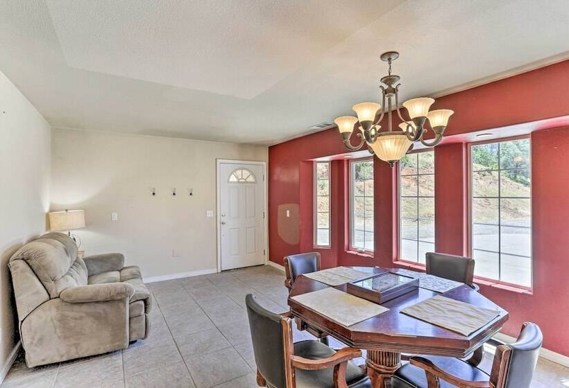 Weaverville Family Home: Mtn Views & Fire Pit