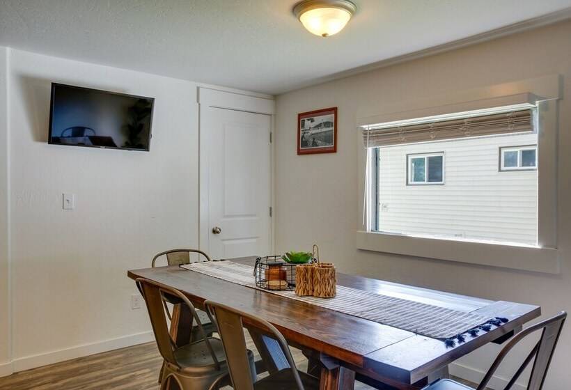 Adorable Coeur D Alene Home < 2 Mi To Lake!