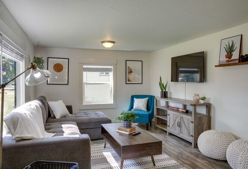 Adorable Coeur D Alene Home < 2 Mi To Lake!