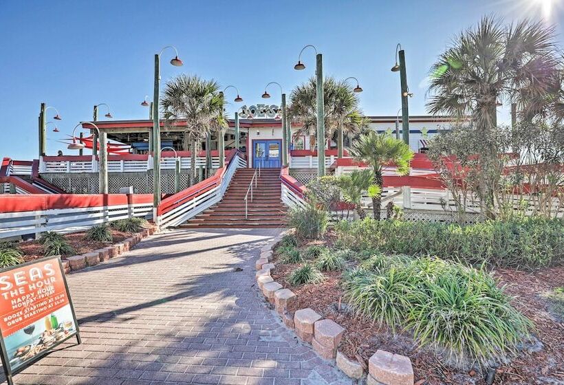 Beach Retreat In Jacksonville: Pet/family Friendly