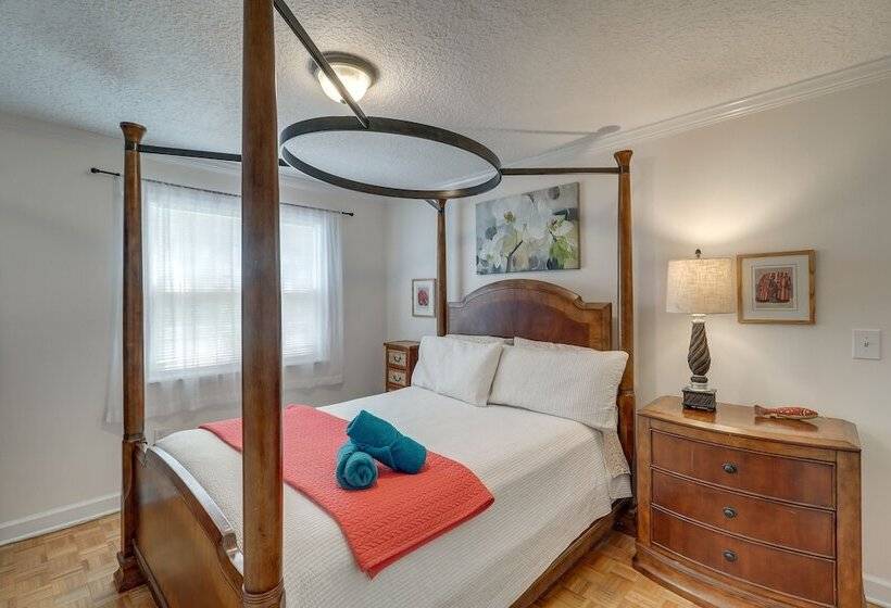 Beach Retreat In Jacksonville: Pet/family Friendly