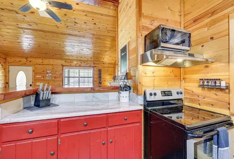 Broken Bow  Starlight Cabin  W/ Private Hot Tub!