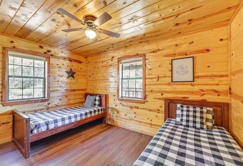 Broken Bow  Starlight Cabin  W/ Private Hot Tub!
