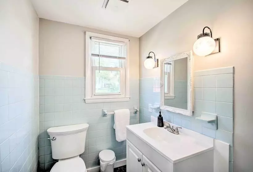 Charming Shenandoah Home < 1 Mi To River!