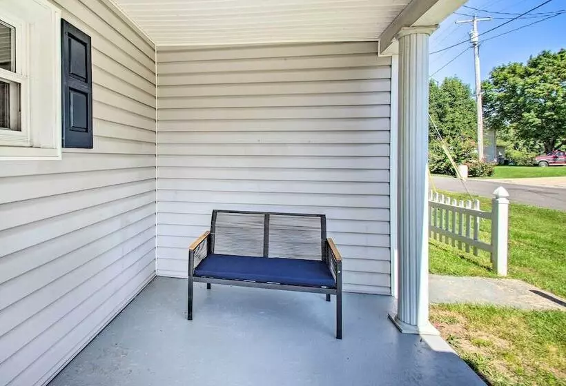 Charming Shenandoah Home < 1 Mi To River!