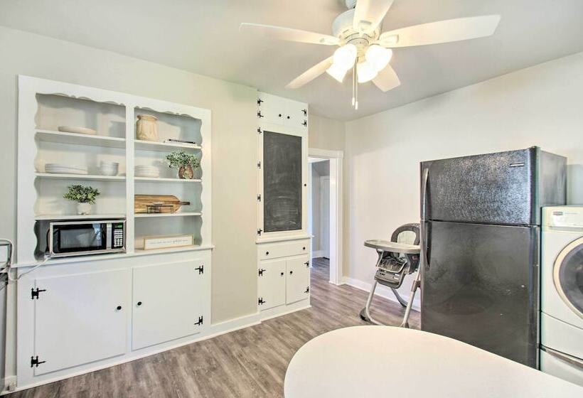 Charming Shenandoah Home < 1 Mi To River!