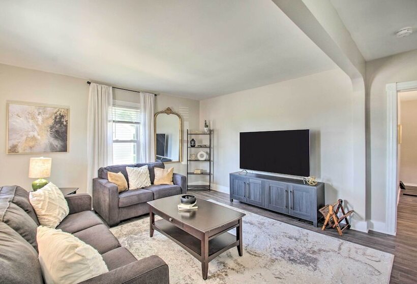 Charming Shenandoah Home < 1 Mi To River!