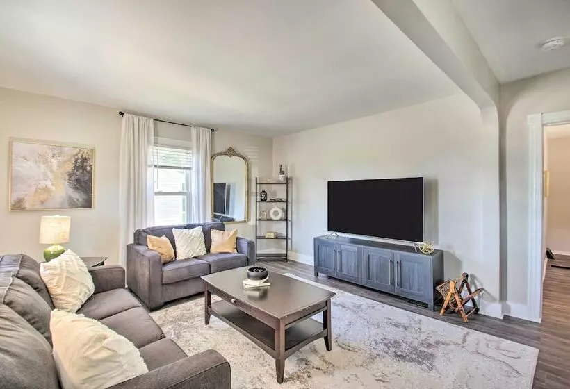 Charming Shenandoah Home < 1 Mi To River!
