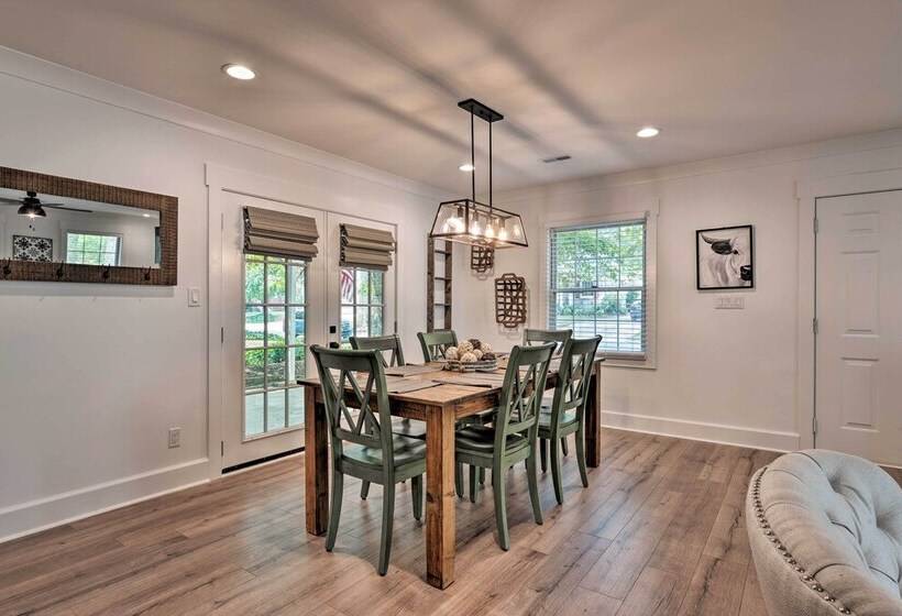 Chic Urban Farmhouse In Historic Dilworth W/ Patio