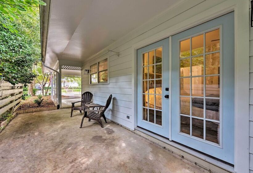 Chic Urban Farmhouse In Historic Dilworth W/ Patio