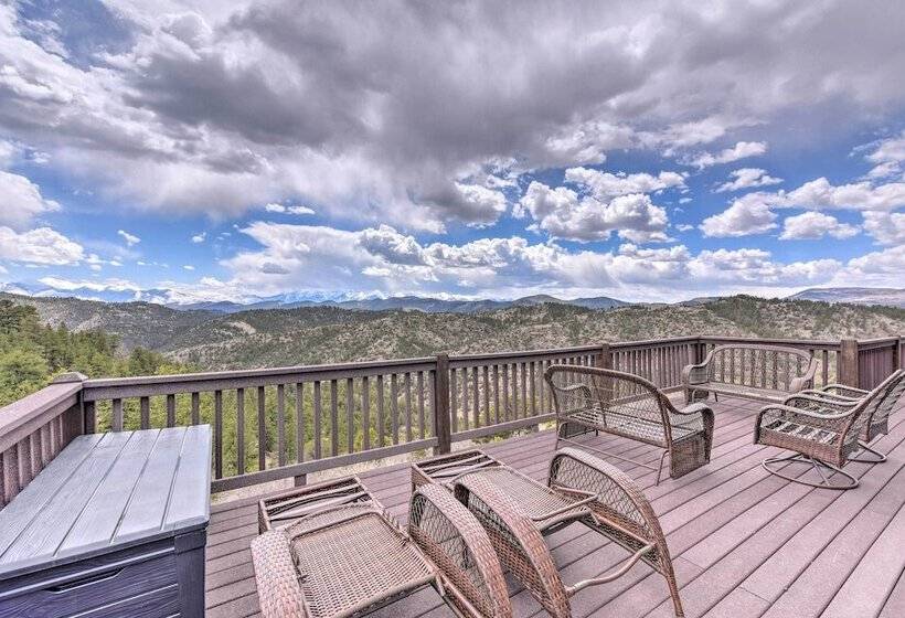 Secluded Mountain Retreat W/ Views On 45 Acres!