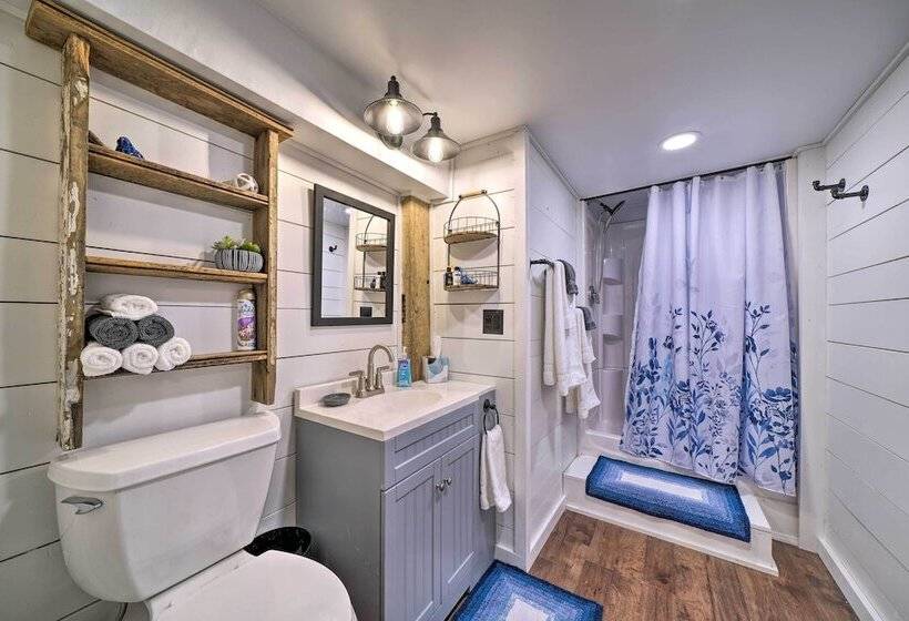 Country Escape W/ Fire Pit Near French Creek!