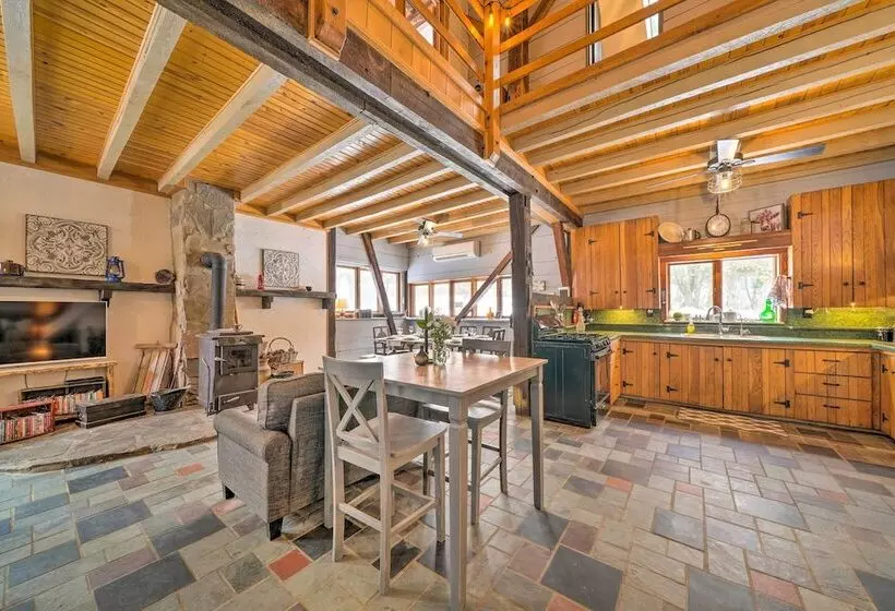 Country Escape W/ Fire Pit Near French Creek!