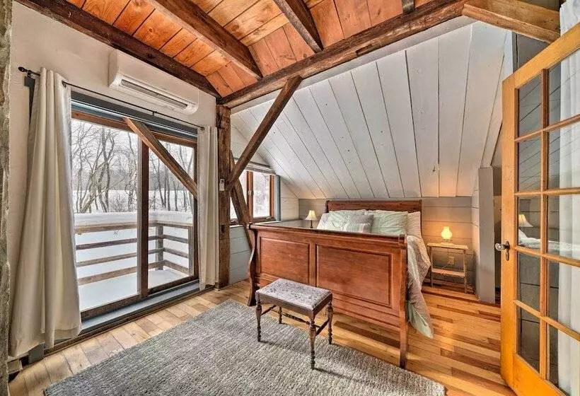 Country Escape W/ Fire Pit Near French Creek!