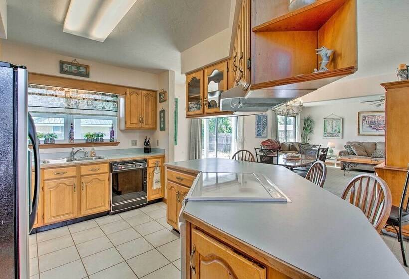 Cozy Pcb Cottage Steps From St. Andrews State Park