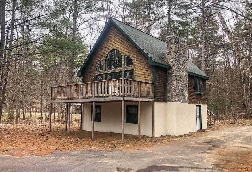 Cozy White Mtn Hideaway ~ 4 Mi To Hiking & Skiing!