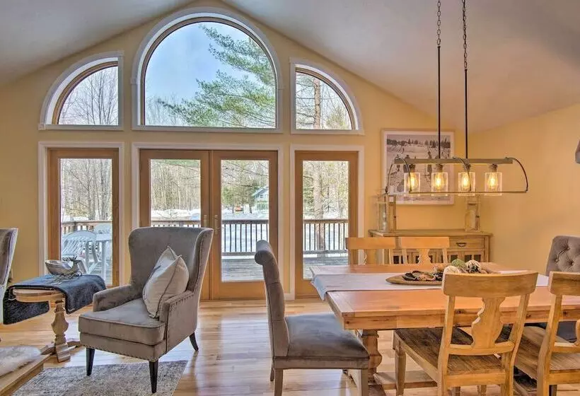 Cozy White Mtn Hideaway ~ 4 Mi To Hiking & Skiing!