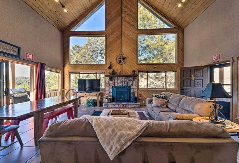 Family Retreat In Central Alto W/ Billiards Games!