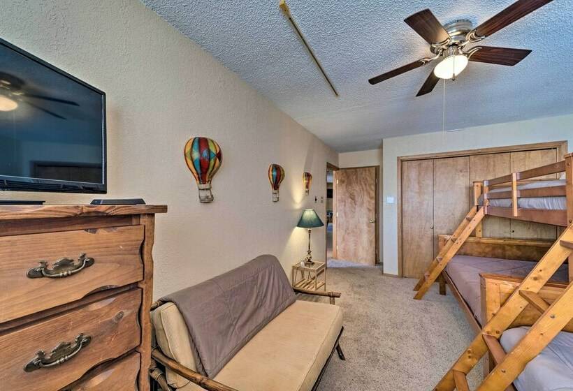 Family Retreat In Central Alto W/ Billiards Games!