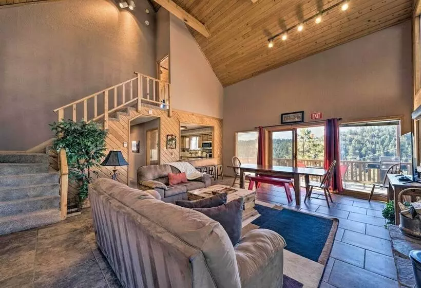 Family Retreat In Central Alto W/ Billiards Games!