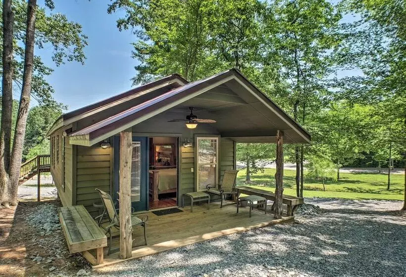 Guntersville Lake Cabin W/ 3 Fishing Ponds!