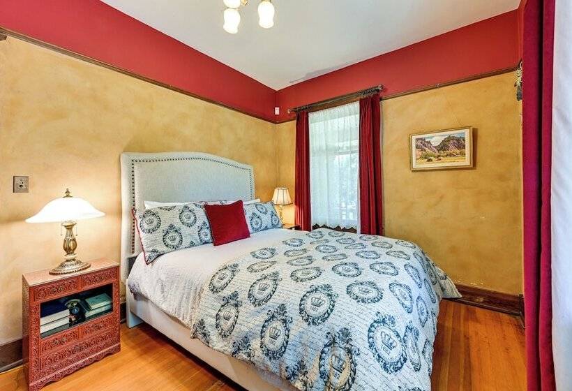 Historic Auburn House On 37 Acres W/private Lake!