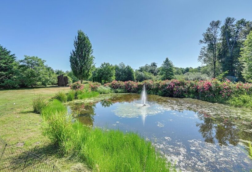 Historic Auburn House On 37 Acres W/private Lake!