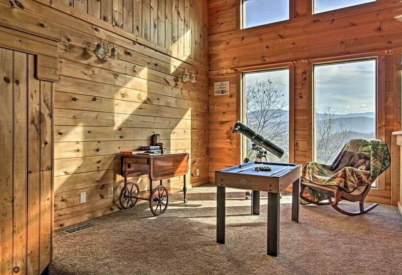 Home In The Smokies W/game Room: <6mi To Dollywood