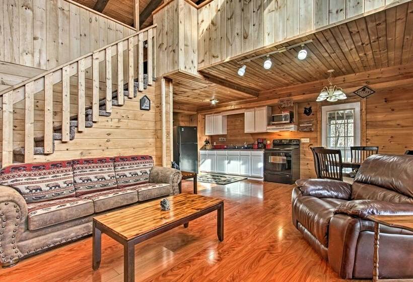 Home In The Smokies W/game Room: <6mi To Dollywood