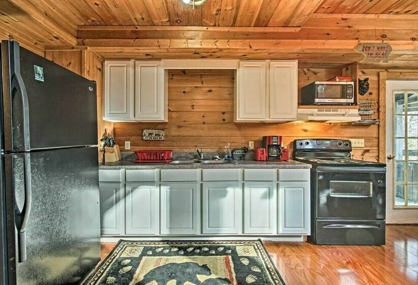 Home In The Smokies W/game Room: <6mi To Dollywood