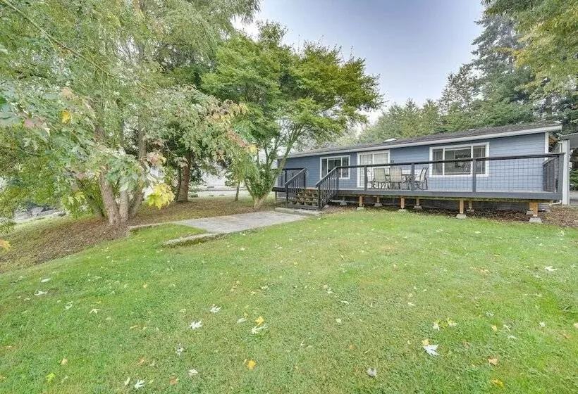 Lakefront Mount Vernon Home W/ Private Dock!