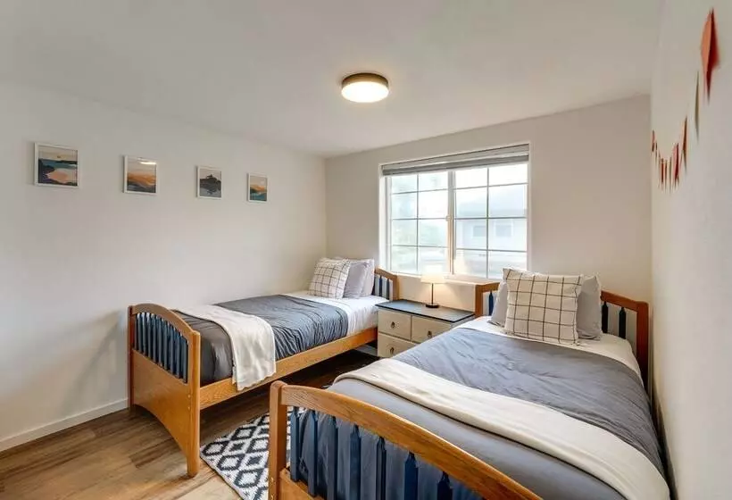 Lakefront Mount Vernon Home W/ Private Dock!