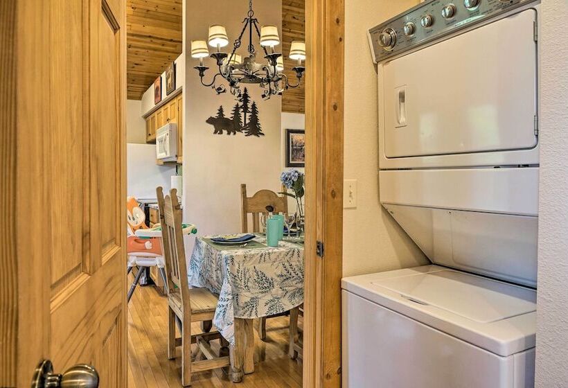 Lakeside Branson West Abode W/ Deck & Pool Access